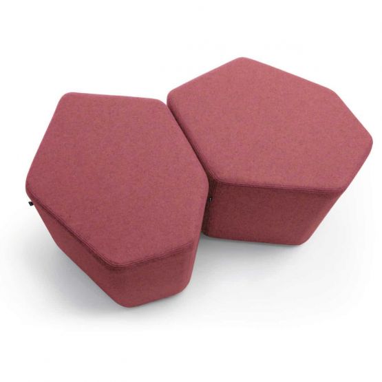 Pouf-d'accueil-bas-design-en-tissu-personnalisable-BAZALTO-BA-07-prosiege