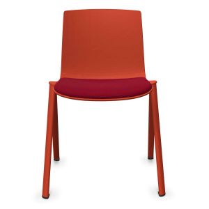 Chaise 4 pieds coque en PP tapissé Odei