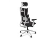 Fauteuil Newback blanc avec têtière 17