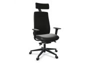 Fauteuil Eman noir tapissé avec têtière 1